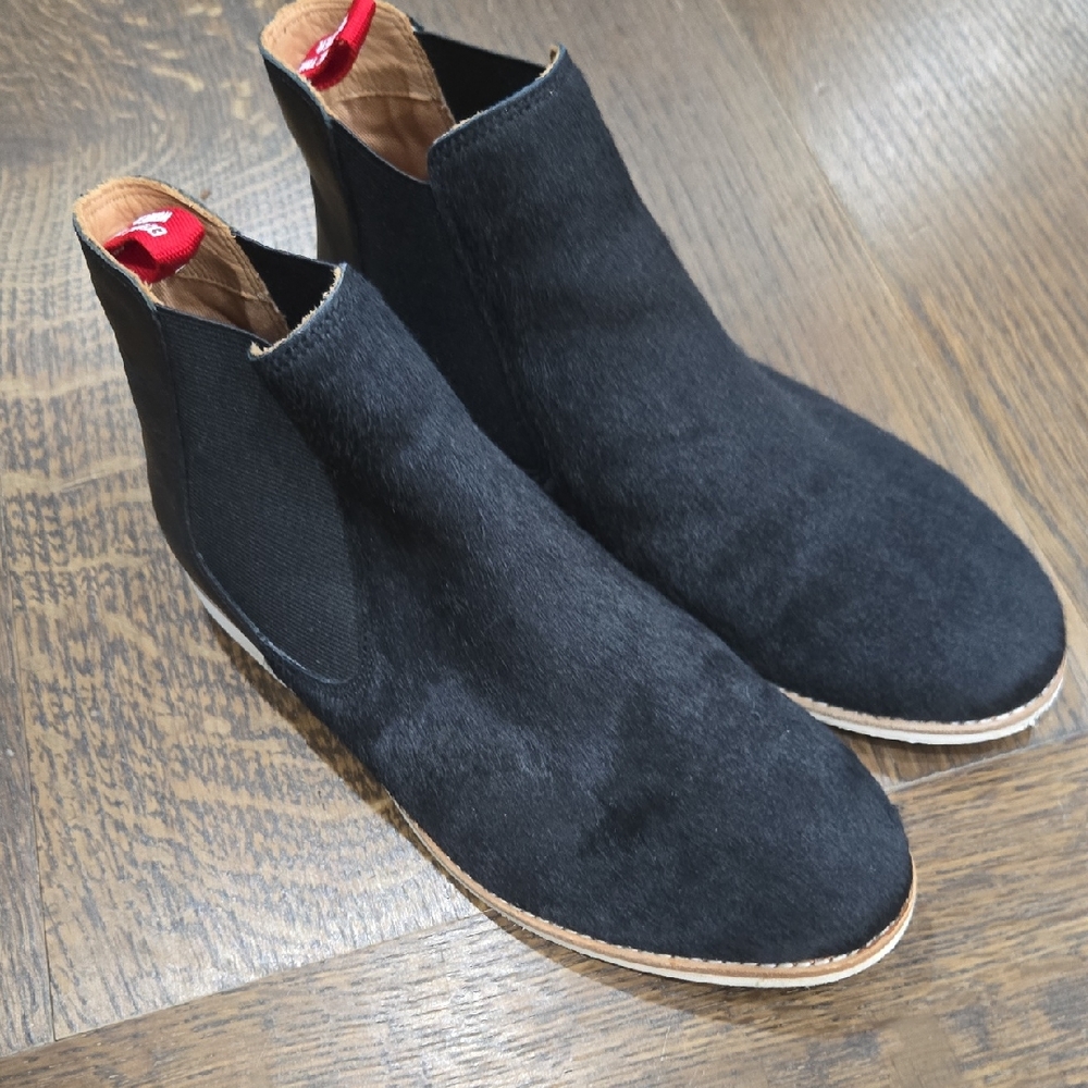Rollie Black Suede Chelsea Boots